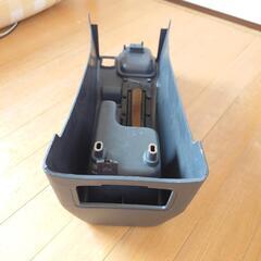 ランサーエボリューション ランエボ 3 Ⅲ CE9A 三菱 純正 センターコンソール 内装 ひじ掛け MITSUBISHI GENUINE PARTSの画像