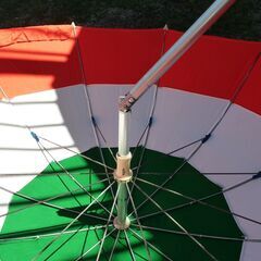 差し上げます ビーチパラソル  小川テント製→商談中の画像