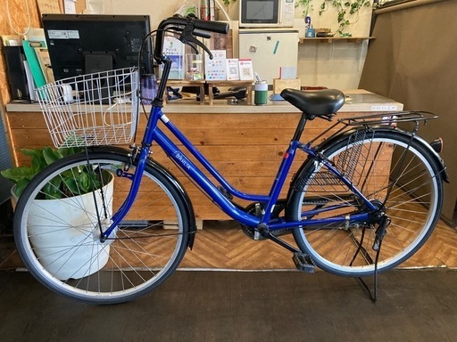 【前後タイヤ・チューブ新品！】 LEDオートライト　26インチ自転車　ブルー