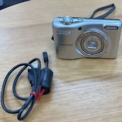 Nikon ニコン COOLPIX クールピクス L32　シルバーの画像