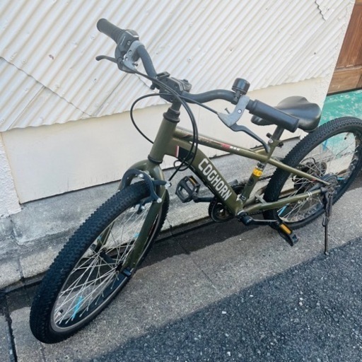 コグホーンスポーツB カーキ22型」小2でサイズピッタリ軽自動車