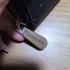 MICHAEL KORS長財布の画像