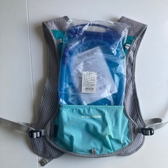 未使用、美品⭐️登山ハイキング用リュック ウォーターバッグ付きの画像