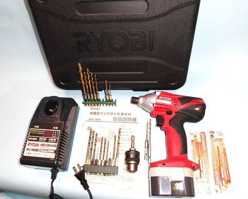 DIY工具　RYOBI製　充電式インパクトドライバ　MODEL BID-1226（中古）
