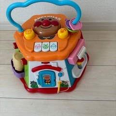 話し合い中アンパンマン　おおきなよくばりボックス　オモチャ　知育玩具