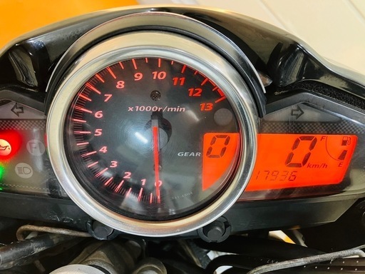 17936 km  ★始動動画あり★  GSR250 GJ55D スズキ　中型