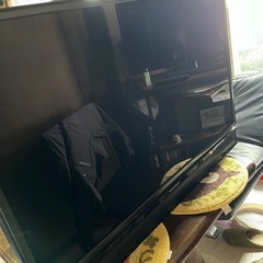　MITSUBISHI　液晶テレビ