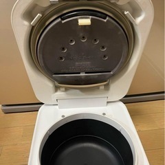 本日帰宅する為20時引き取りで4000円日立IHジャー炊飯器　RZ-C1000E7M-2020年製の画像