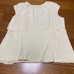 KP    シンプルカットソー　130cm sizeの画像