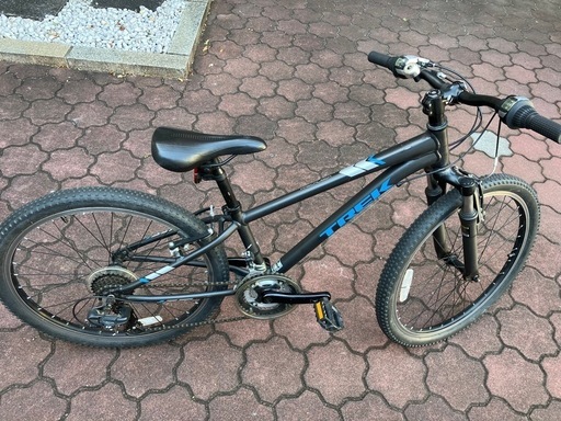 子供用自転車　トレック24インチMTB マットブラック