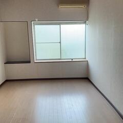 駅から３００メートル!!! 1DK