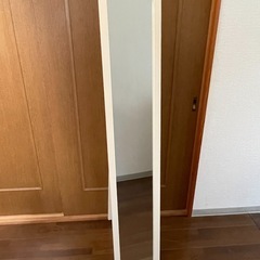 【引き渡し決定】ニトリ　木製スタンドミラーの画像