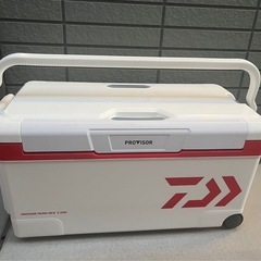 【受け渡し確定】ダイワ クーラーボックス35L　キャスター付き 