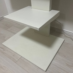 ハイセンス 55V型 4K液晶テレビ 55U7E & EQUALS WALLウォール V2 ロータイプ 壁寄せテレビスタンド　棚板付き（オプション品）の画像