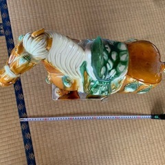 馬  陶器  置物   中国土産  唐三彩の画像