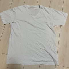 ユニクロ Tシャツ 白 ホワイト L　サイズ