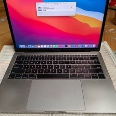 急ぎで売りたいです、MacBookPro13  2017の画像