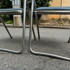 折り畳み椅子　　2つセット価格の画像