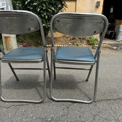 折り畳み椅子　　2つセット価格の画像