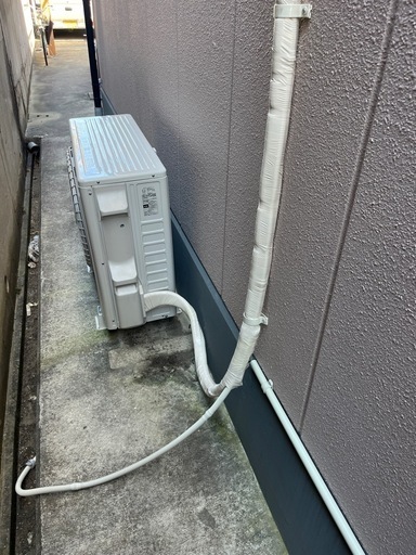 メーカーお任せ新品エアコン2.8kw 主に10畳用  工事込み 
