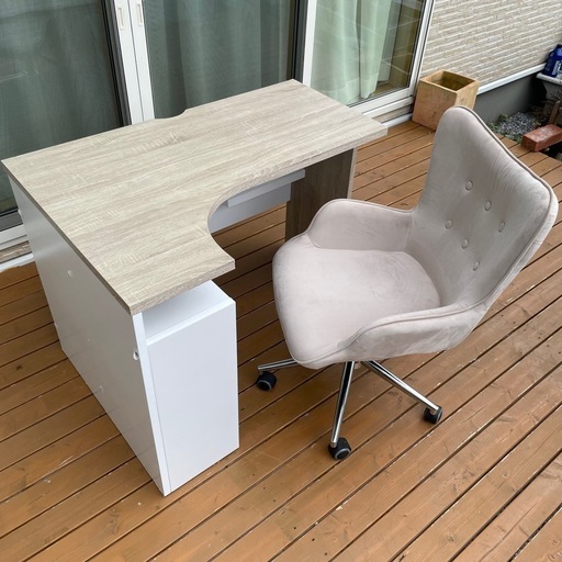 デスクチェア【美品】 美品】カリモク デスクチェア エグゼクティブ 本