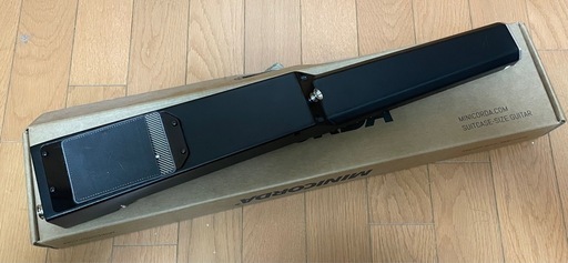 Minicorda スーツケースサイズ ミニギター Minicorda - Suitcase-size Travel Guitar - YouTube