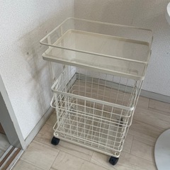 ランドリーワゴンの画像
