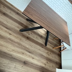 決まりました。ダイニングテーブルセットの画像