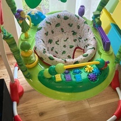 日本育児 はらぺこあおむし アクティビティジャンパー