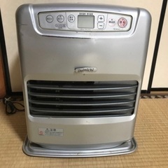 直ぐ温まる石油ファンヒーター