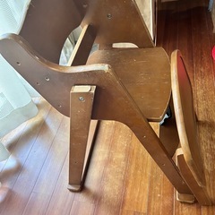 無料　チャイルドチェアの画像