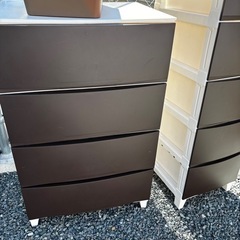 4段ボックス 茶色の画像