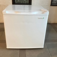 小型ワンドア冷蔵庫