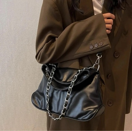 【決まりました】SHEIN ショルダーバッグ