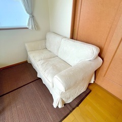 IKEA エクトールプ　2人掛けソファ　の画像