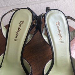 値下げしました【本革】レディースサンダル（24cm）銀座ワシントンの画像