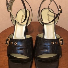 値下げしました【本革】レディースサンダル（24cm）銀座ワシントン