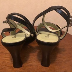 値下げしました【本革】レディースサンダル（24cm）銀座ワシントンの画像
