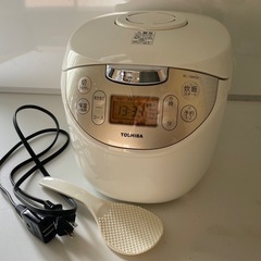 TOSHIBA 東芝 ジャー炊飯器 RC-10MSH ホワイト 5.5合炊き 1.0L しゃもじ付き 2016年製 動作品の画像