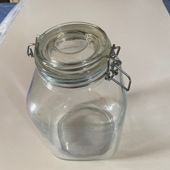 ガラス容器4点の画像