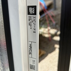 値下げ交渉あり‼️冊子　新品　サッシ　　の画像