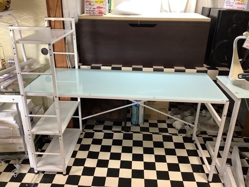 【リサイクルサービス八光】幅140.5cm　ガラス天板　ホワイトPCデスクセット