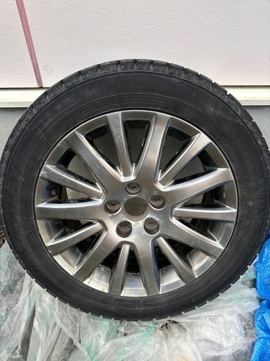 （売れました）18マジェスタ スタッドレスタイヤ