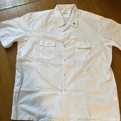 男子
半袖制服