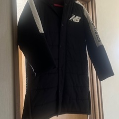 定価より半額！　新品未使用　ニューバランス　NB ベンチコート