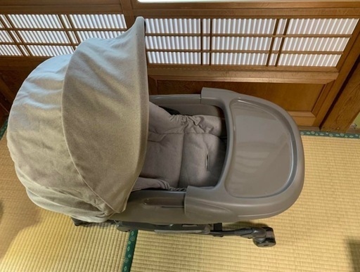 ネムリラ　　オートスウィングおやすみドームコンビ　ハイローチェア