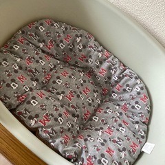 犬猫ウサギ用クッション、寝床、CAINZ、ペットベッド、 約幅56.4cm 奥行39.5cm 高さ23cm ベージュ プラスチックペットベッド Lサイズ 犬 猫 ペットハウス 通年、茶色、ミッキーマウスの画像