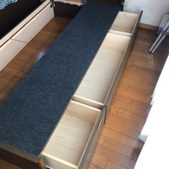 収納付きシングルベッドフレーム  2台でも可の画像