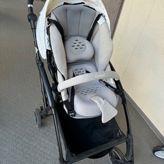 combi AttO A型ベビーカー