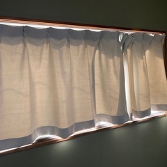 カーテンの画像